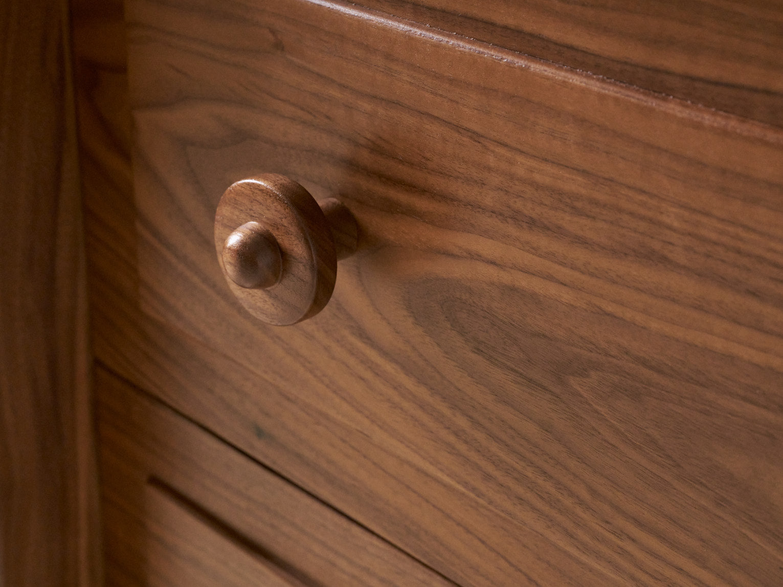 Bosque Dresser - 9 Drawer