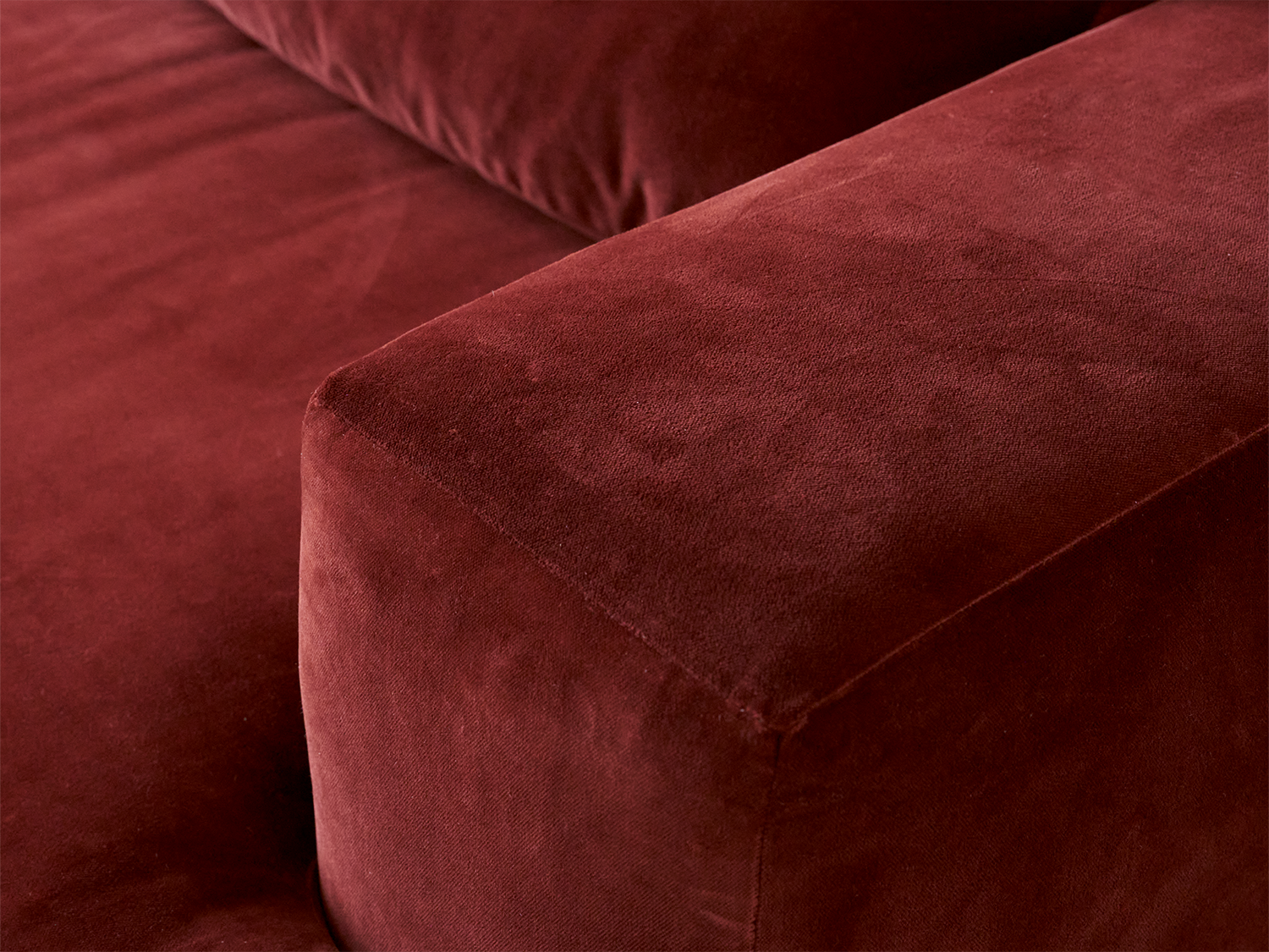 Bosque Sofa