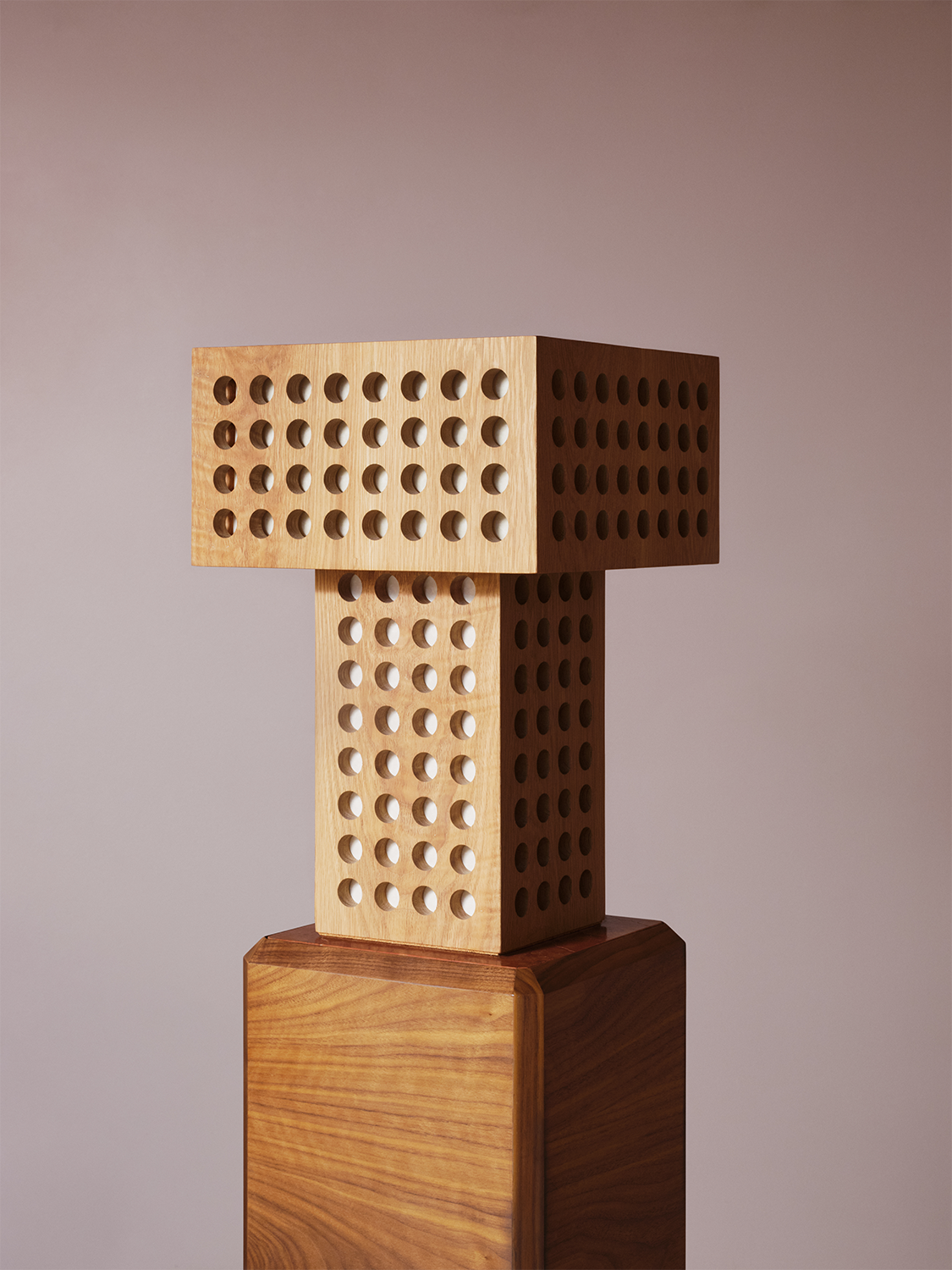 Cuadra Table Lamp