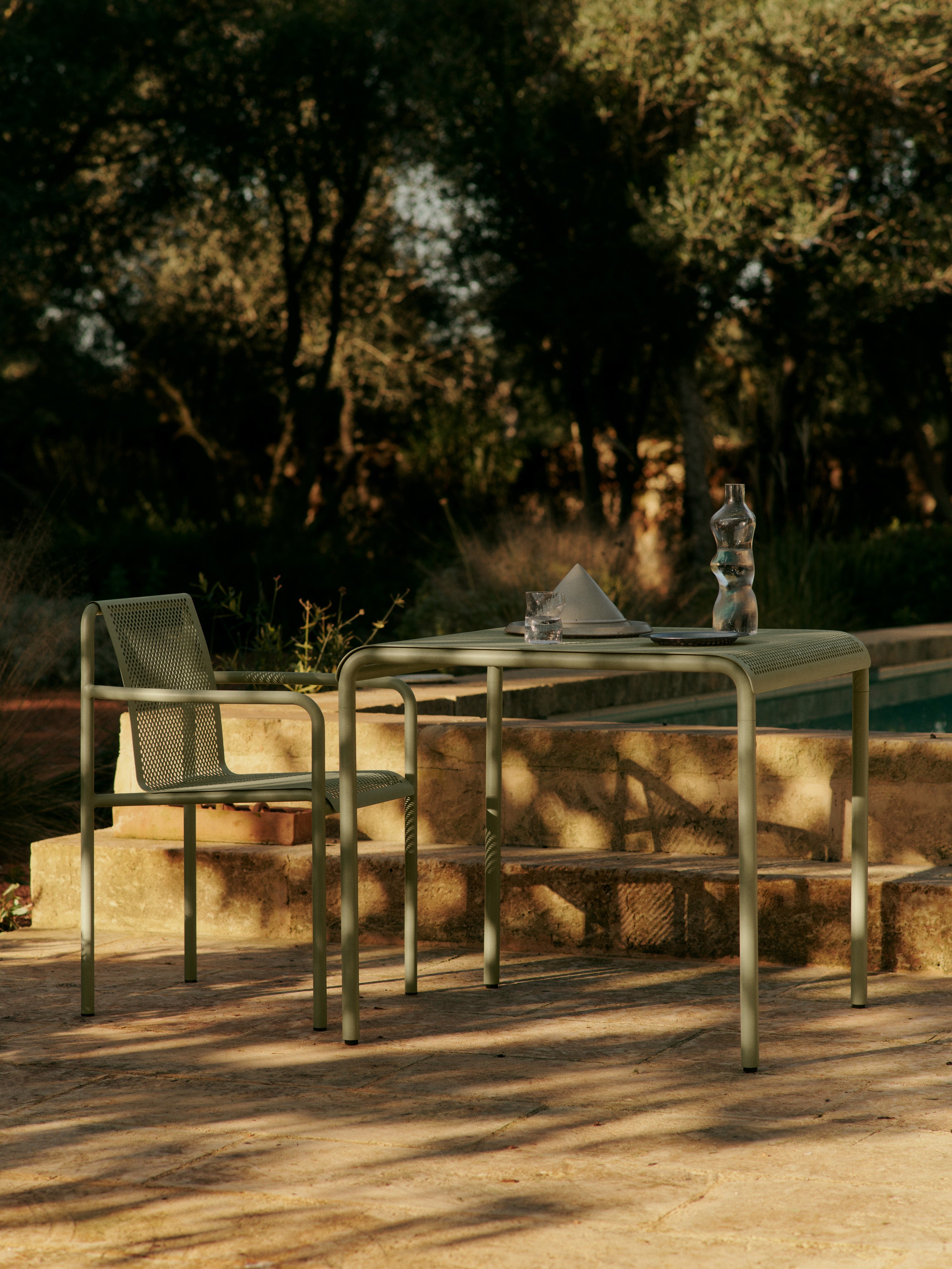 Dapple Dining Table - 80 x 80