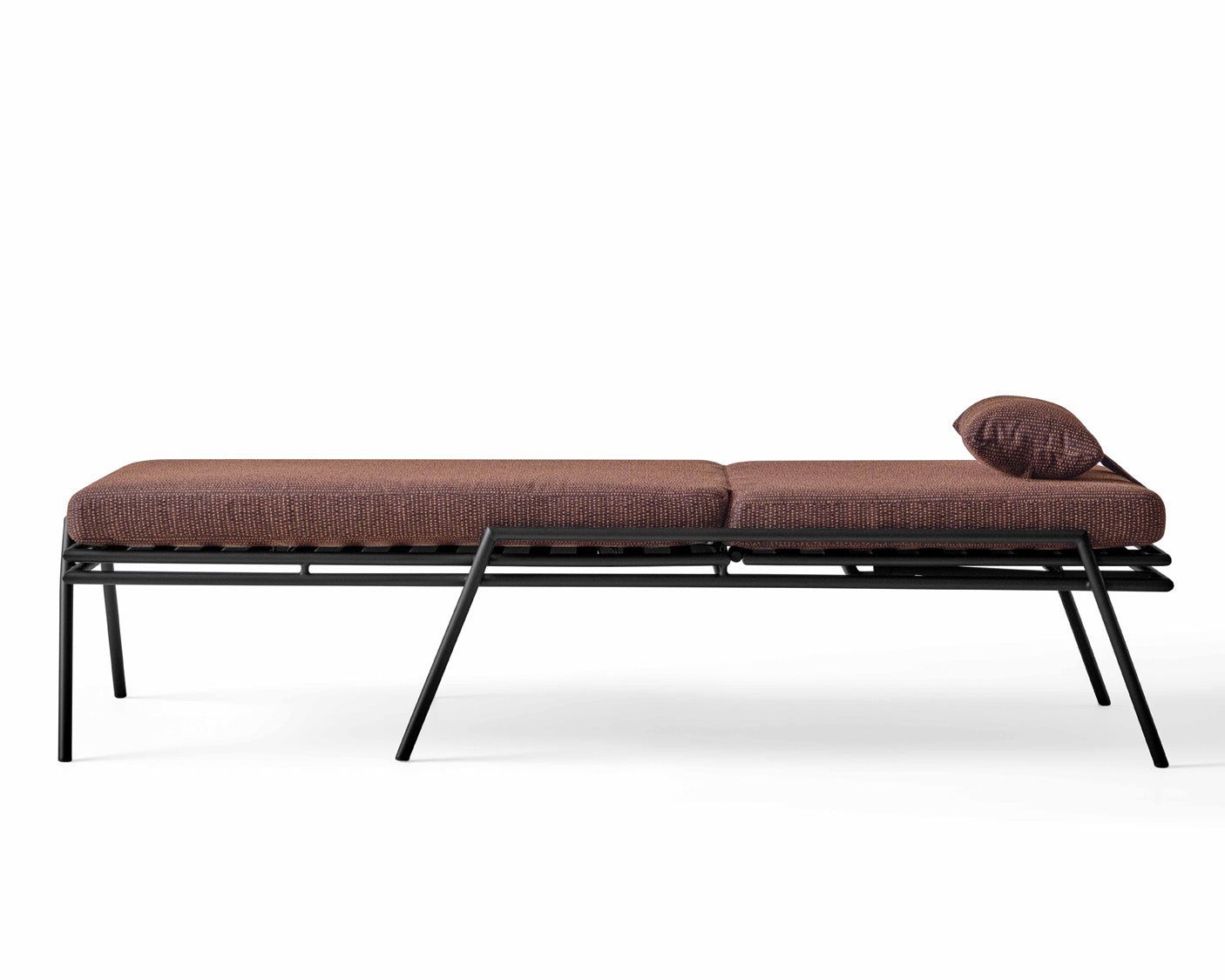 Hinterland Outdoor Chaise
