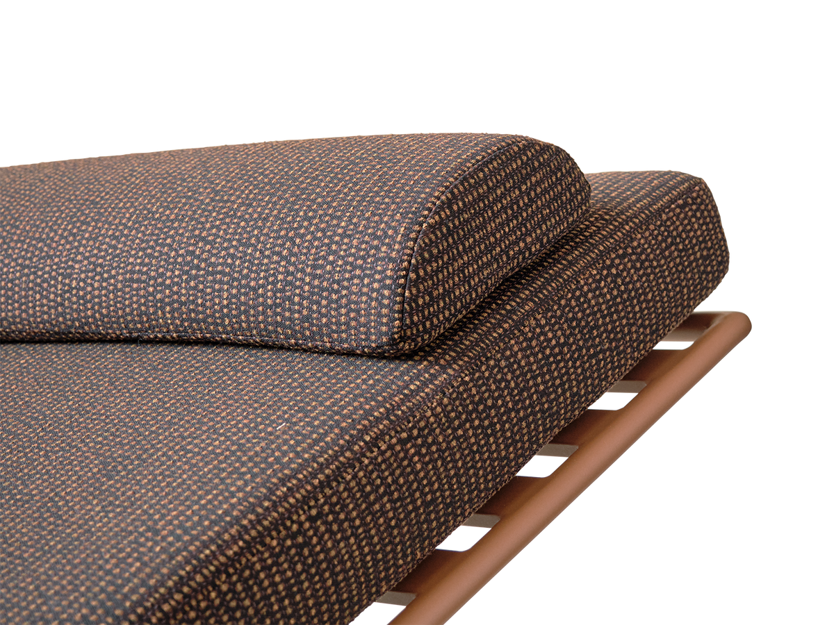 Hinterland Outdoor Chaise