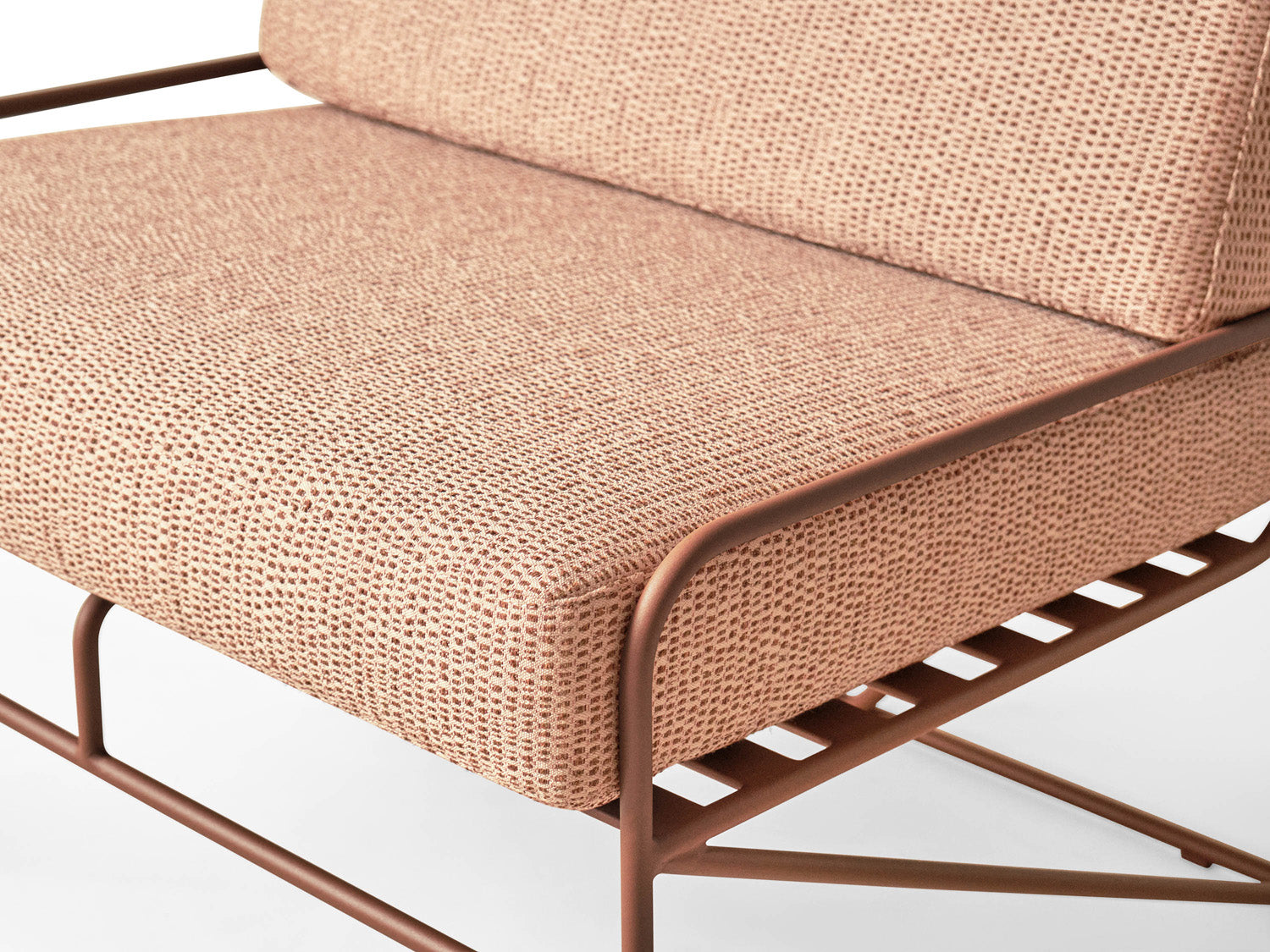 Hinterland Outdoor Lounge Chair