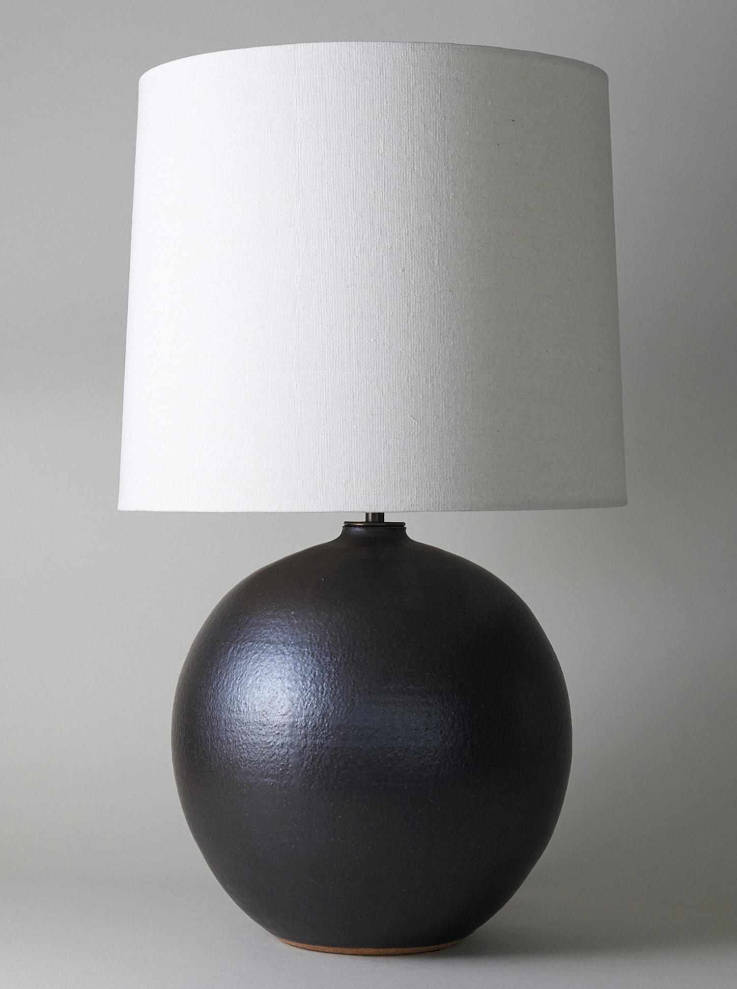 Large Orb Lamp - Iron Black