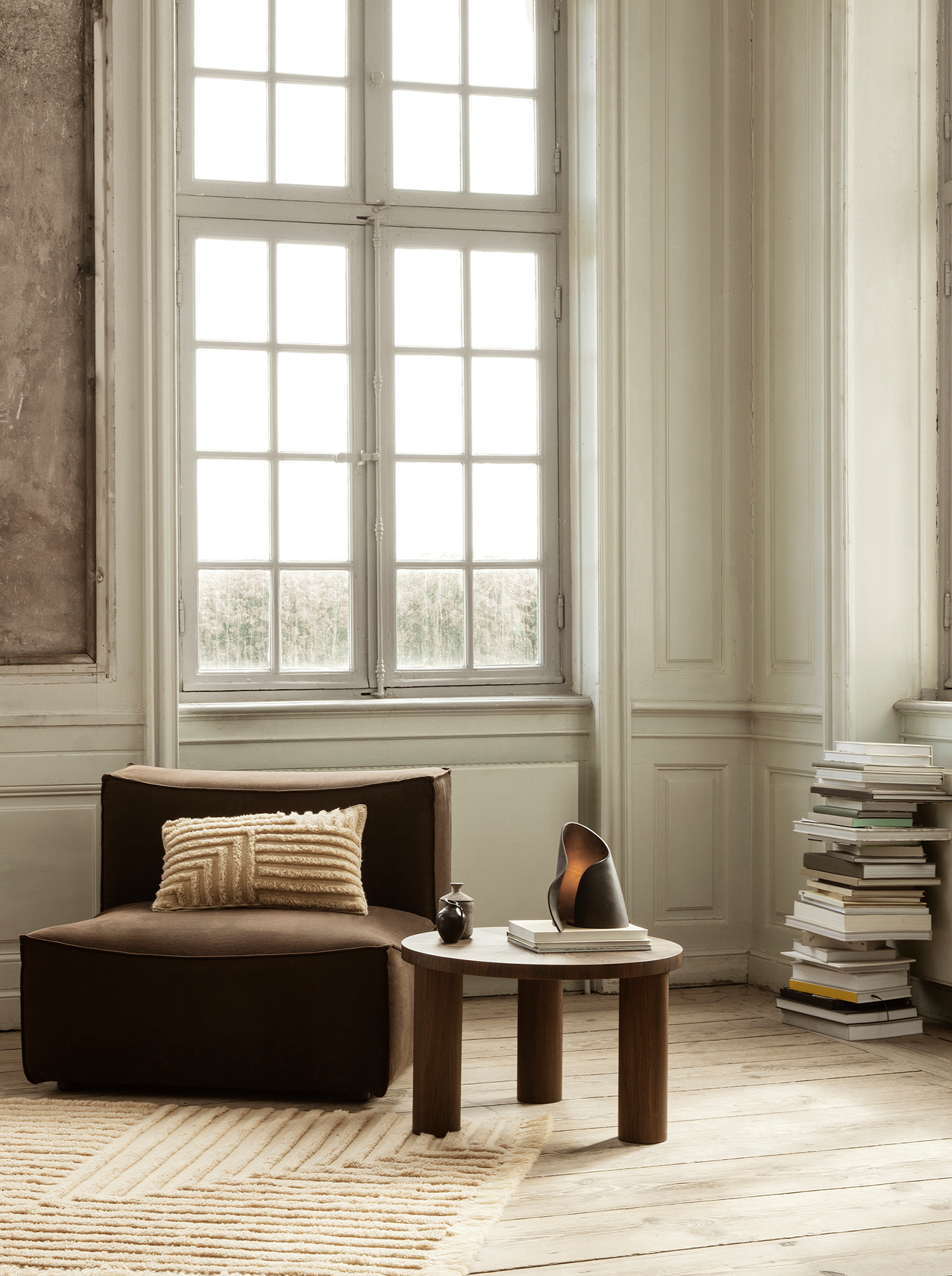 Post Coffee Table - Small - Star