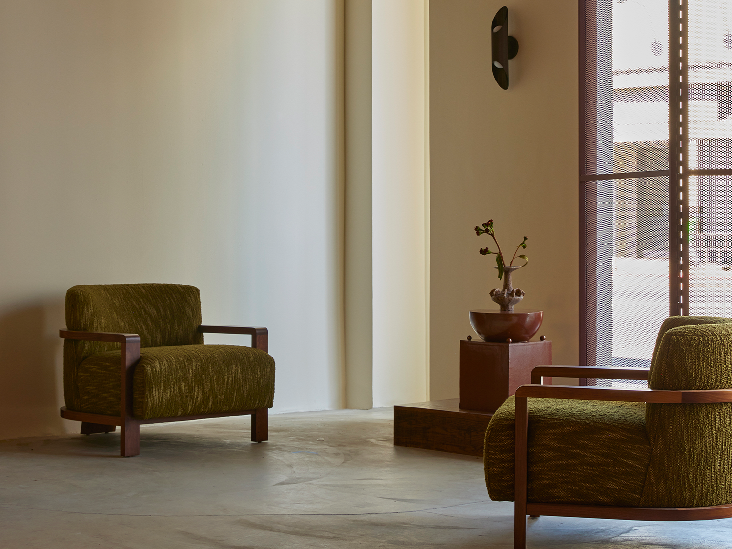 Carrillo Lounge Chair