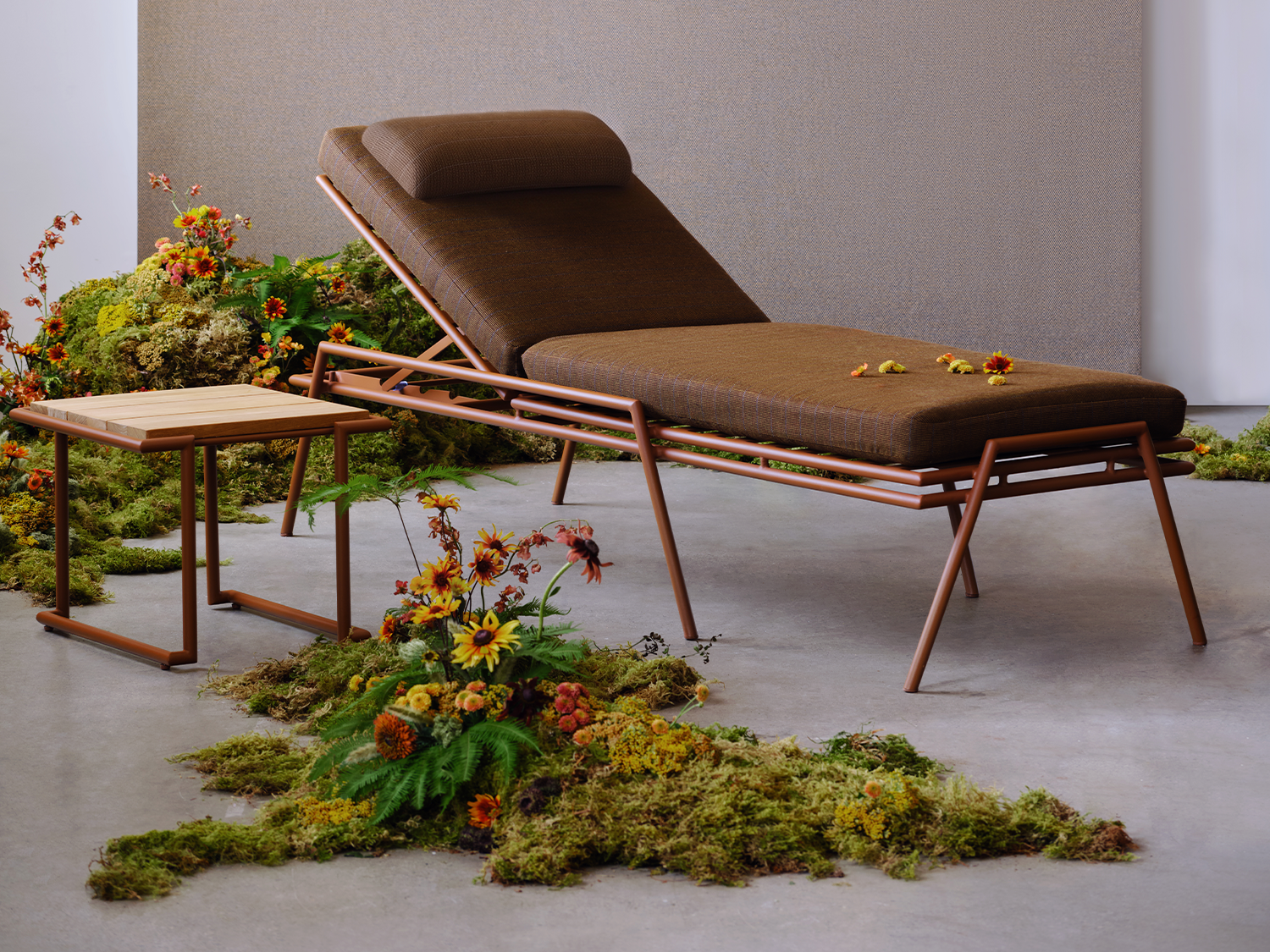 Hinterland Outdoor Chaise