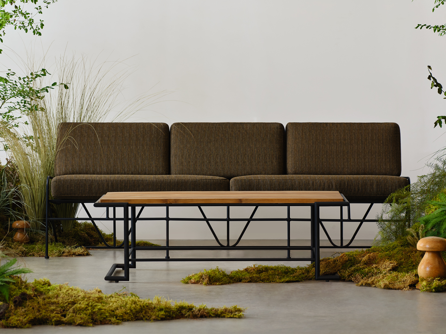 Hinterland Outdoor Coffee Table