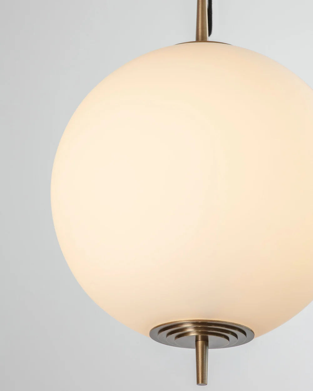 Nova Globe Pendant