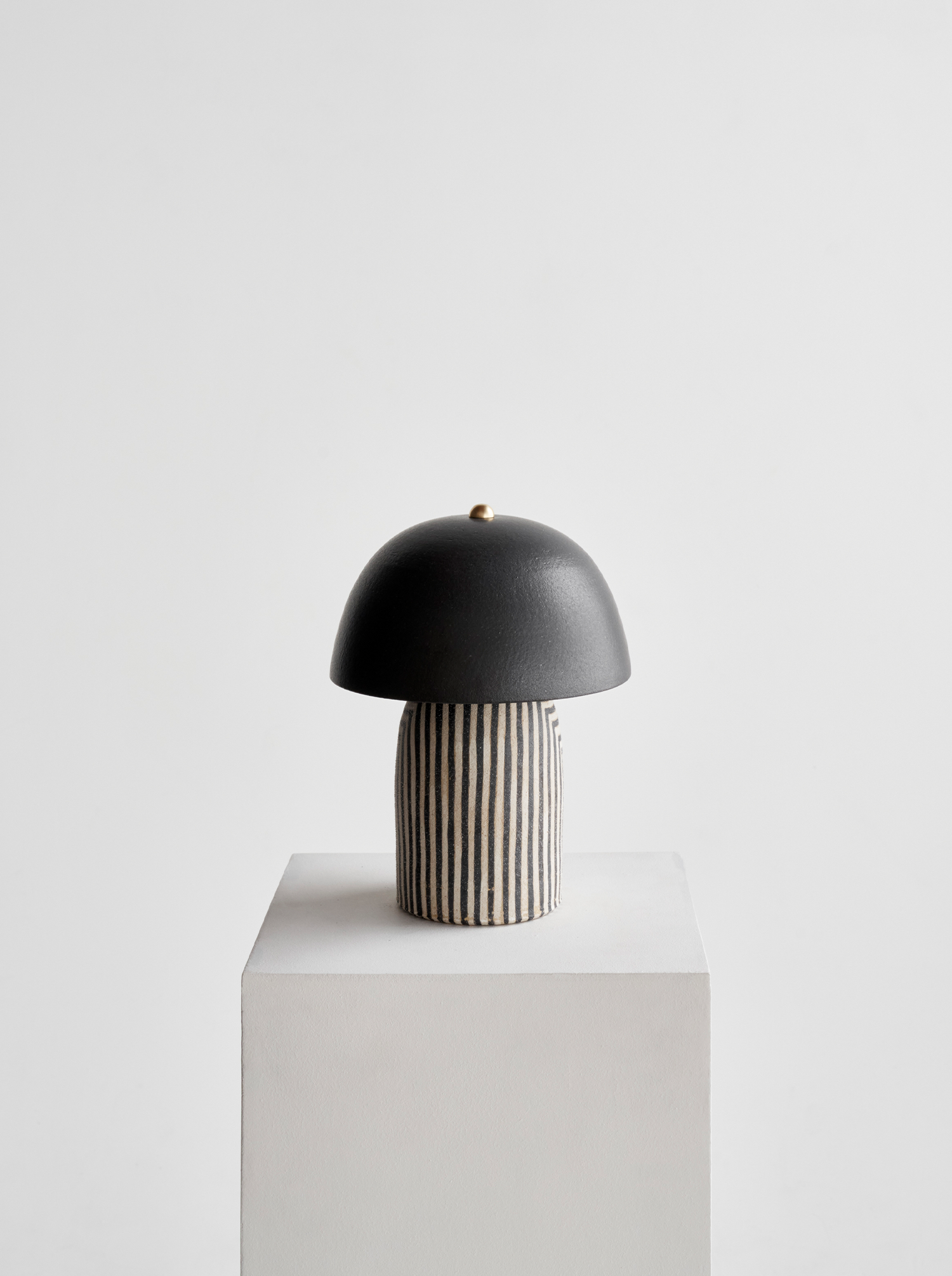 Tera Lamp - Stripe