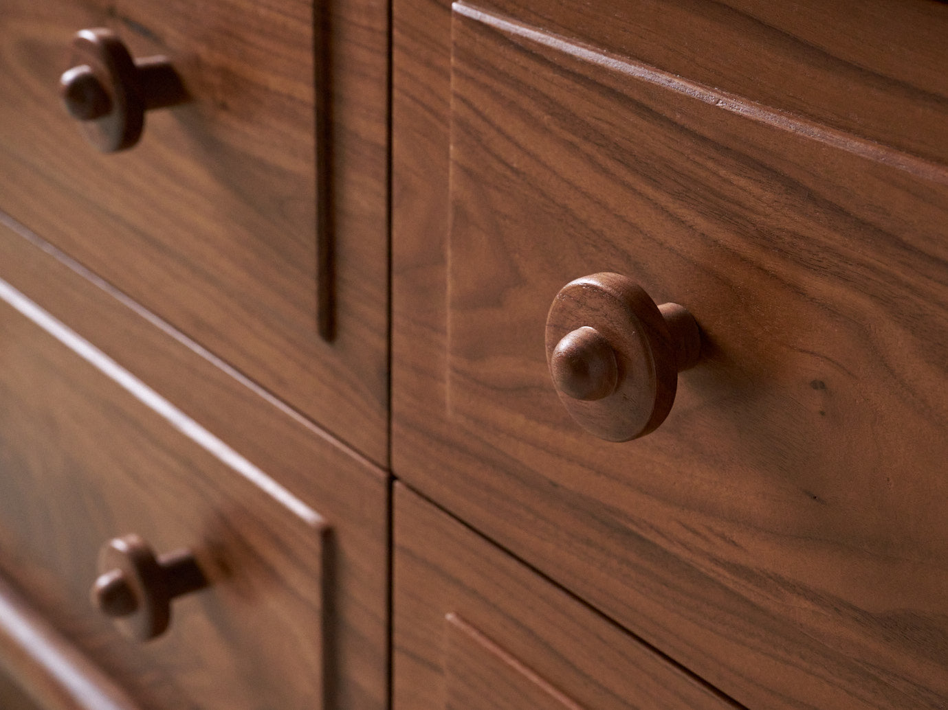 Bosque Dresser - 9 Drawer