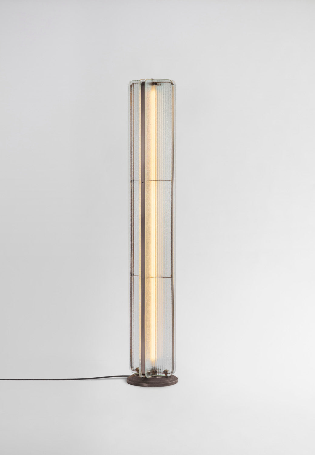Apex Floor Light