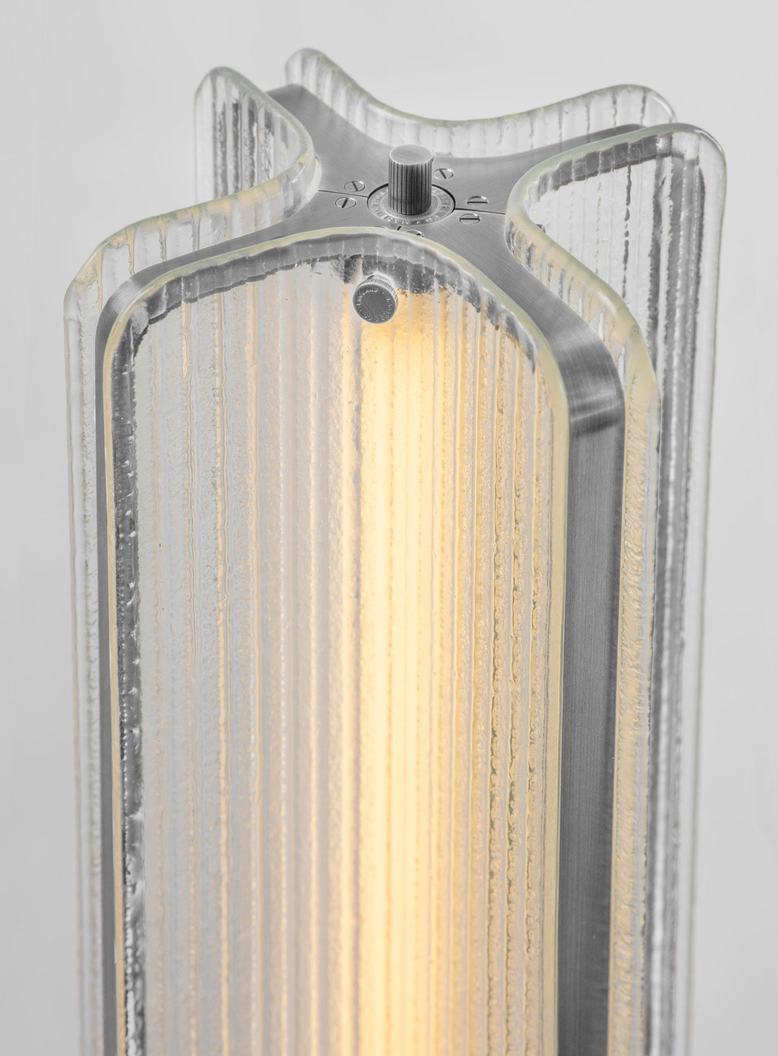 Apex Floor Light