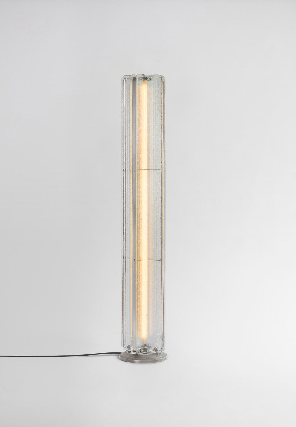Apex Floor Light