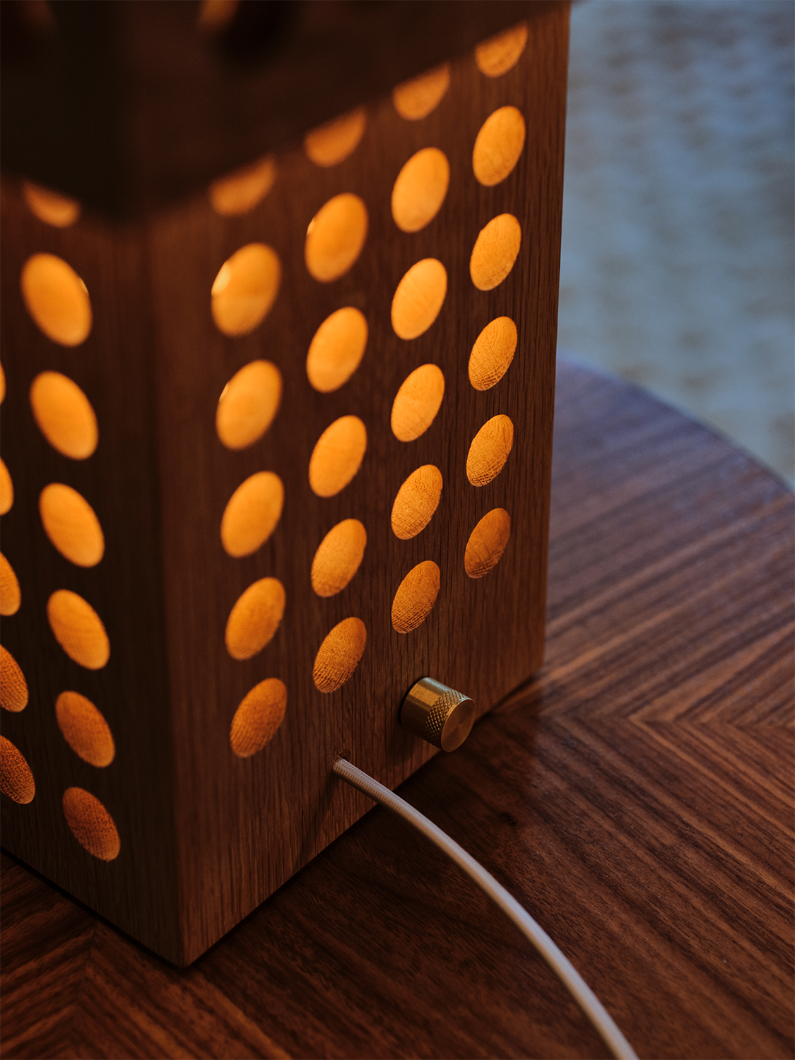 Cuadra Table Lamp