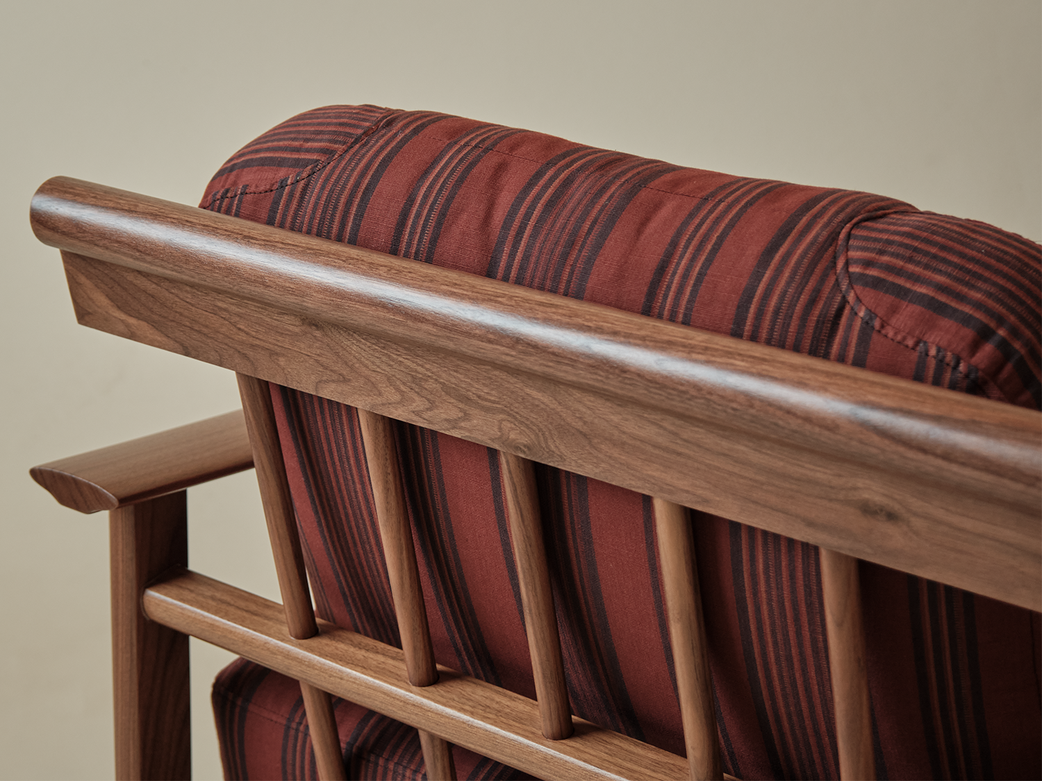 Inverness Chair