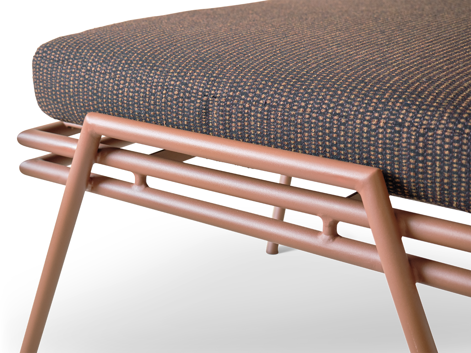 Hinterland Outdoor Chaise