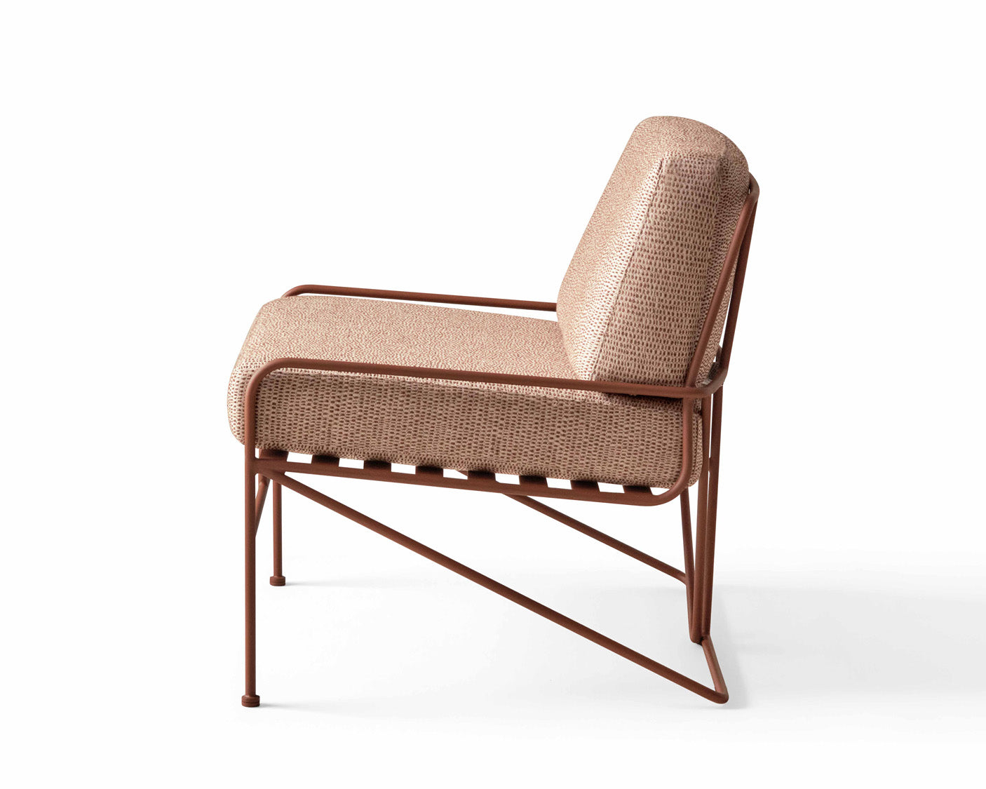 Hinterland Outdoor Lounge Chair