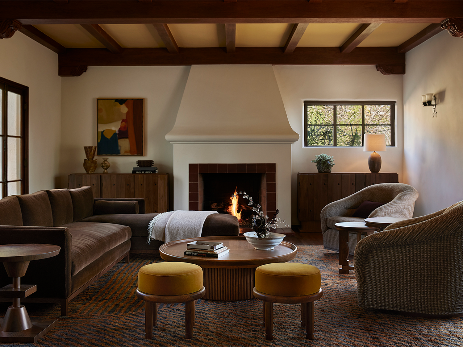 Petite Moreno Ottoman