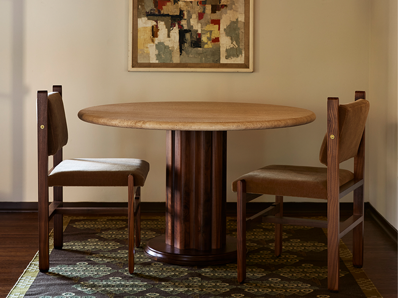 San Rafael Round Pedestal Dining Table