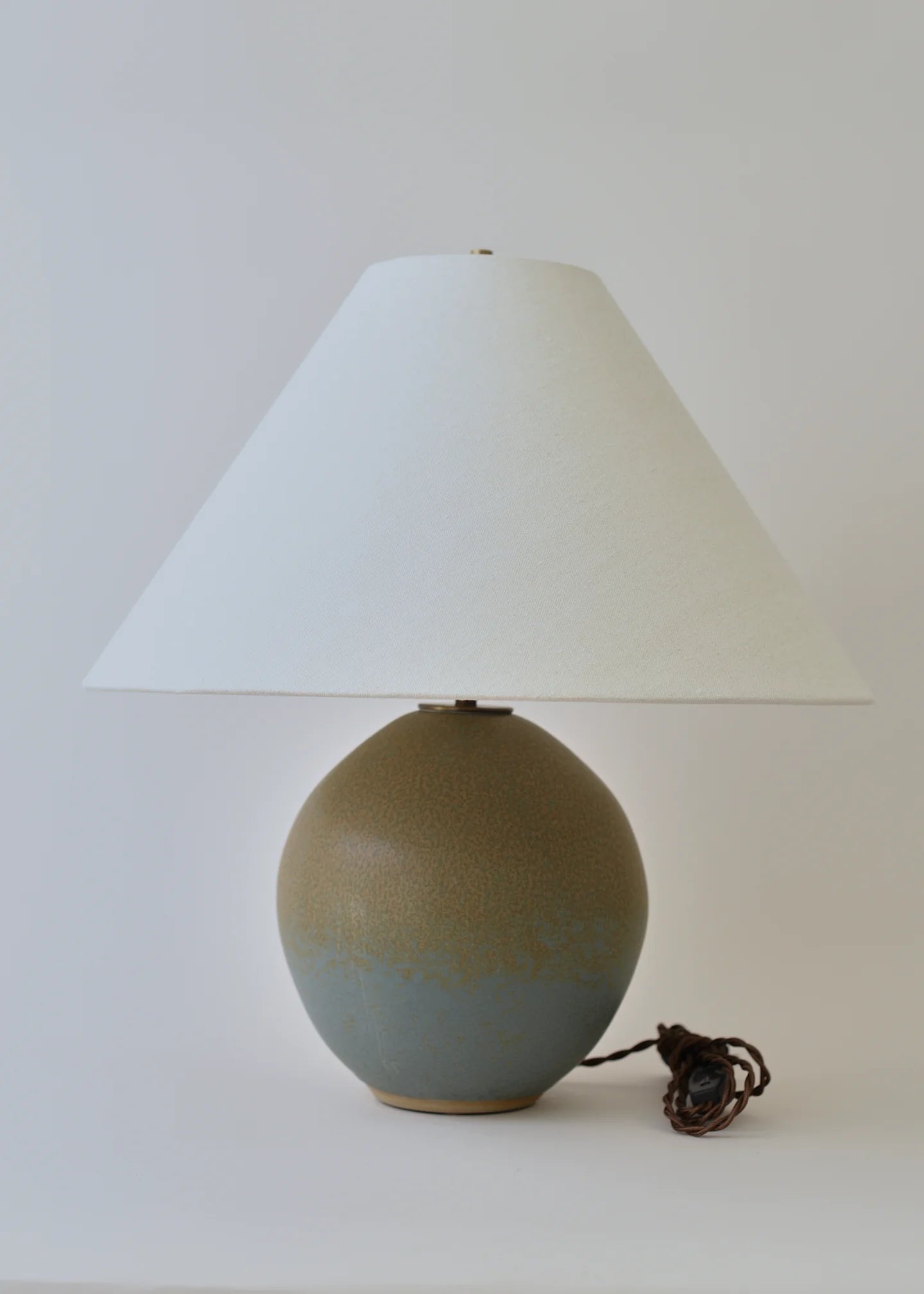 Medium Orb Lamp - Agate