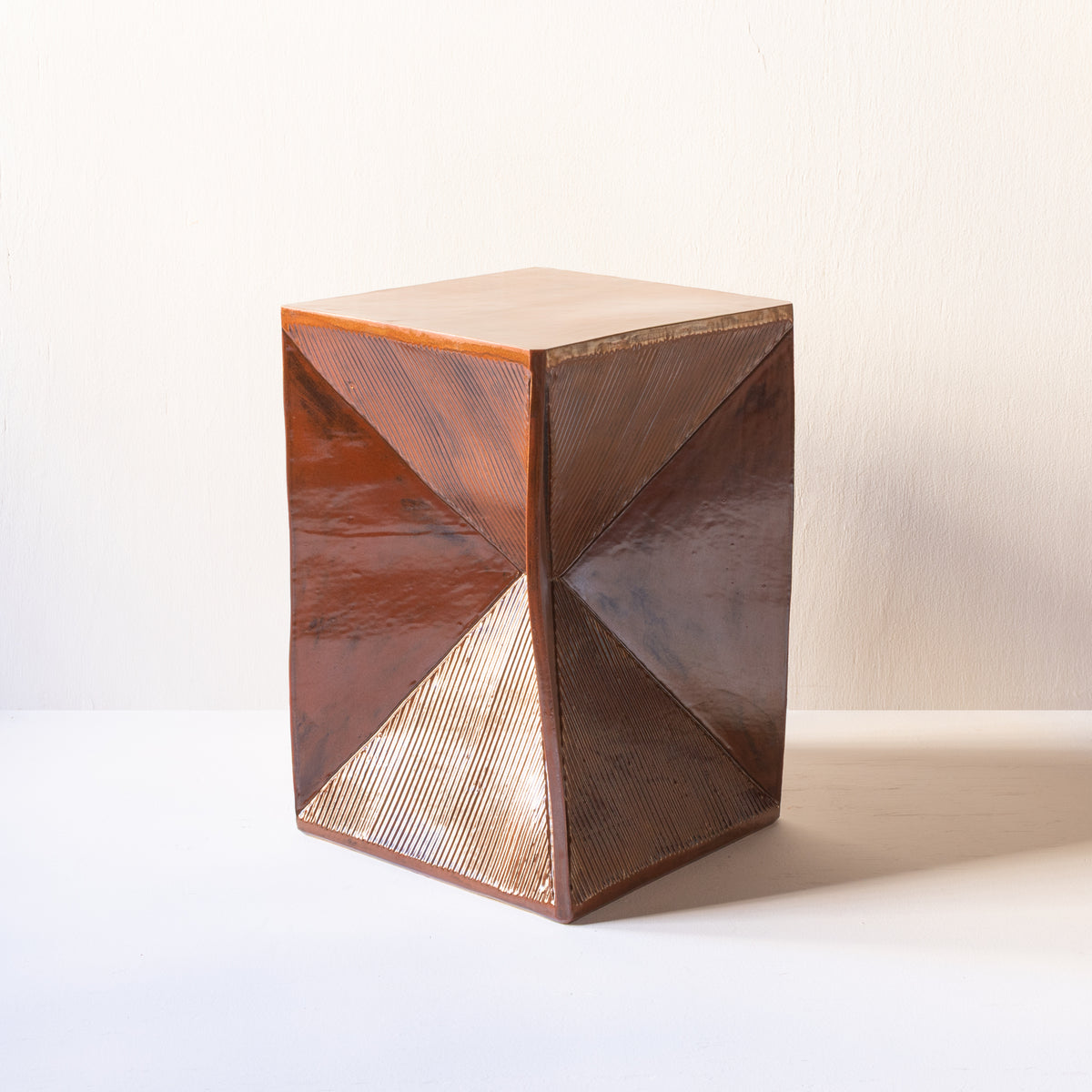 Prism Table