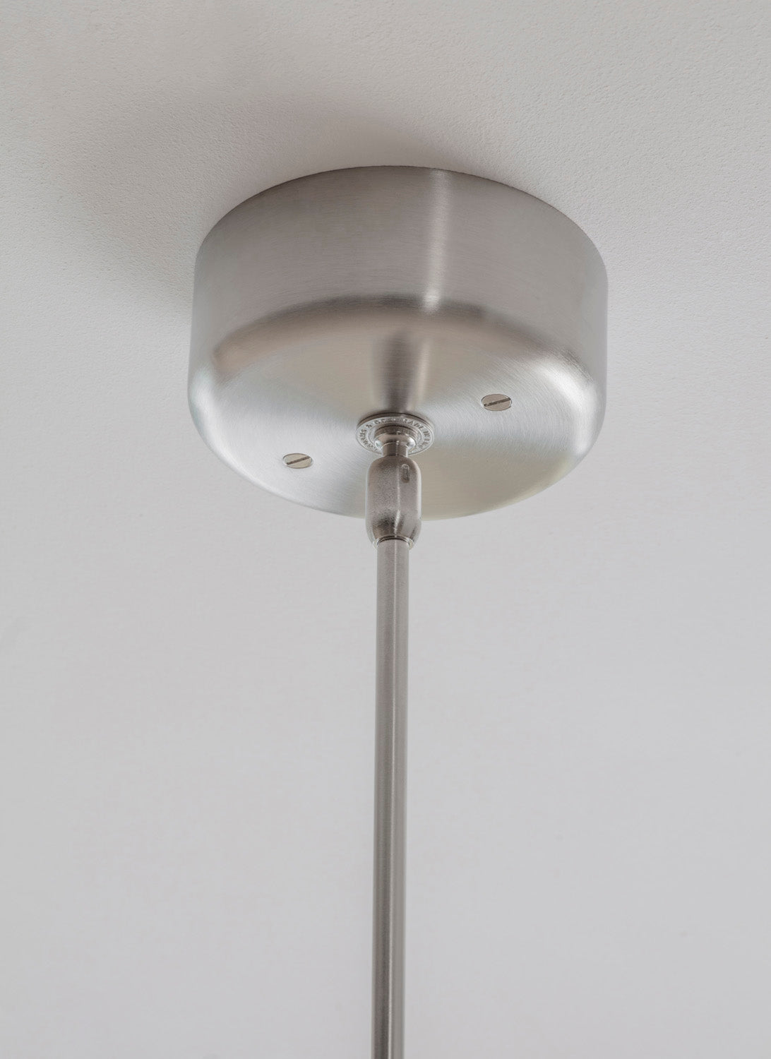 Apex Vertical Pendant