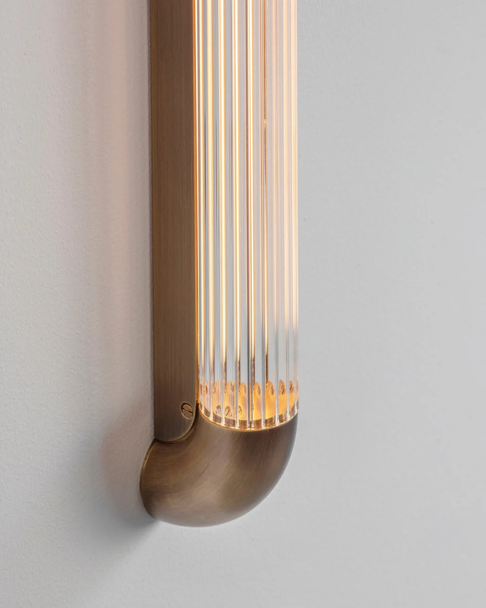 Strata 900 Wall Light