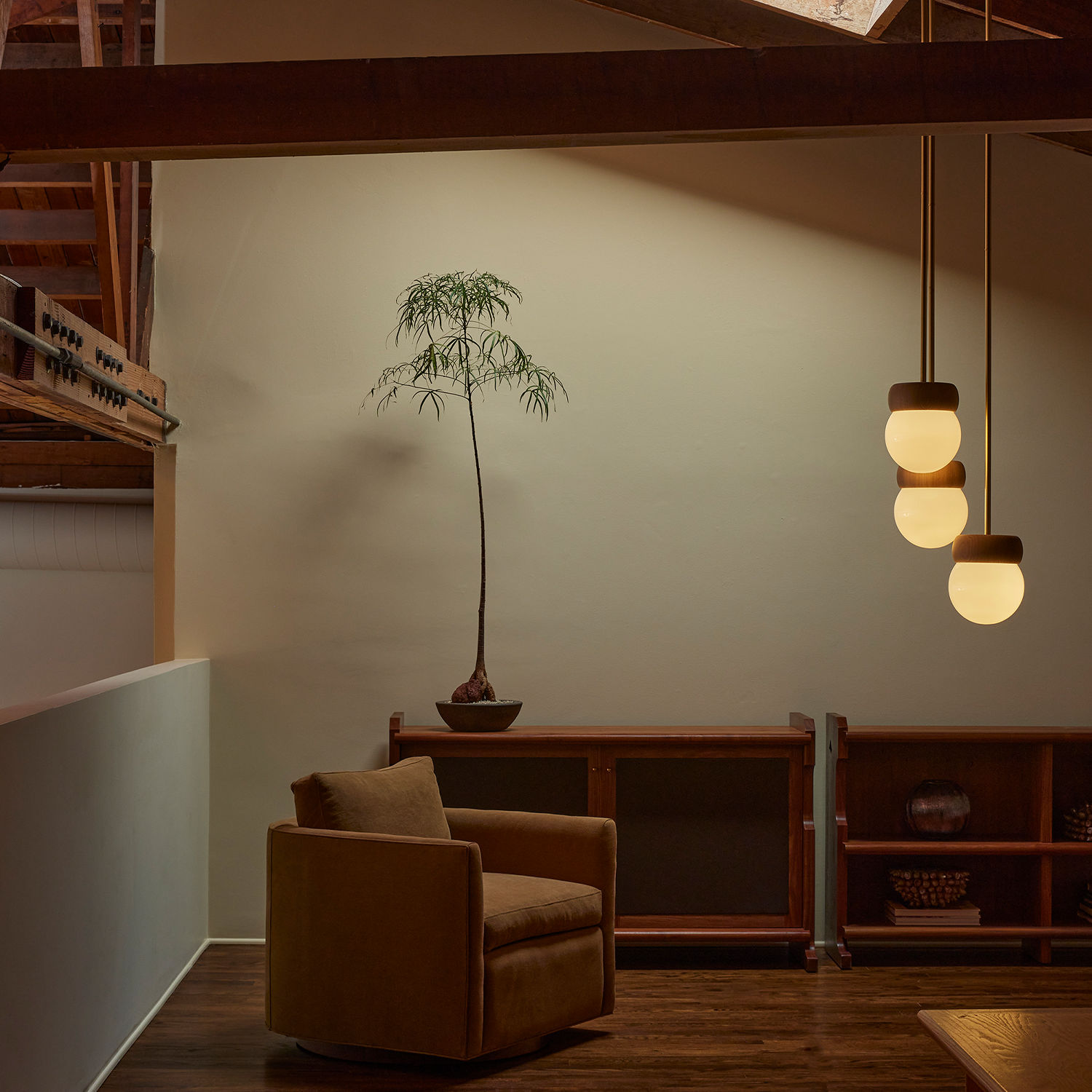 Curved Back Swivel Chair